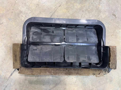 2015-2019 SUBARU OUTBACK LEGACY RIGHT REAR CARGO AREA TRUNK VENT GRILLE OEM