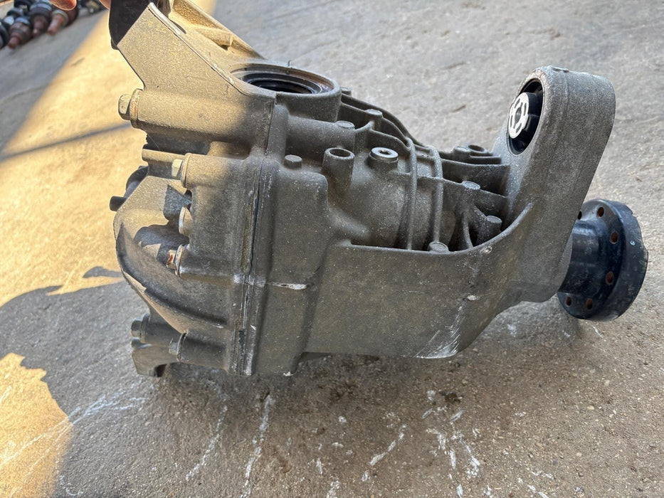 2016 - 2025 Dodge Durango 3.6L Rear Differential Carrier Assembly OEM 4460310106
