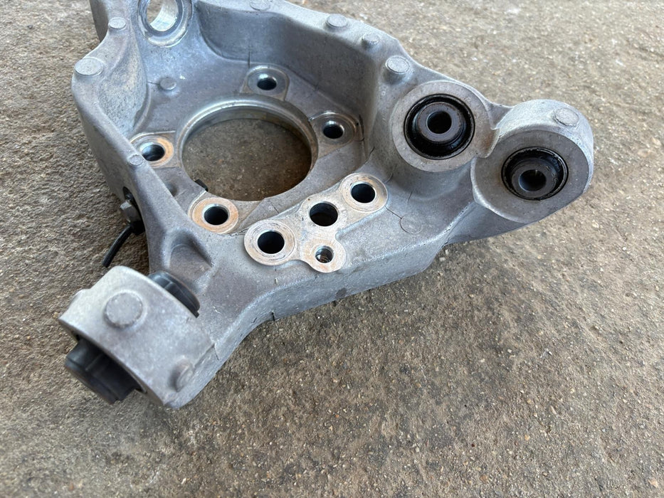 2015 - 2024 Nissan Murano 3.5L Rear Driver Left Knuckle OEM