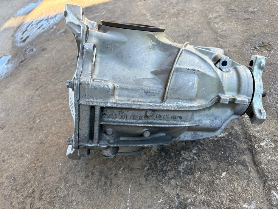 2016 - 2020 Mercedes Benz GLC300 RWD REAR DIFFERENTIAL 3.27 GEAR RATIO OEM