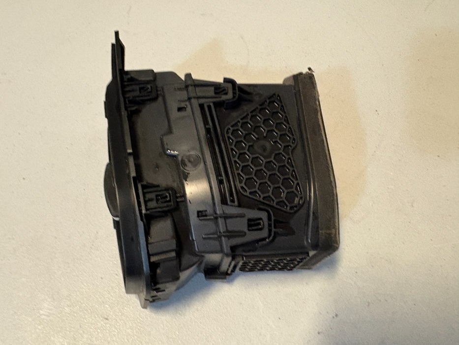2020 - 2025 Ford Explorer Dashboard A/C Air Vent Left Inner OEM