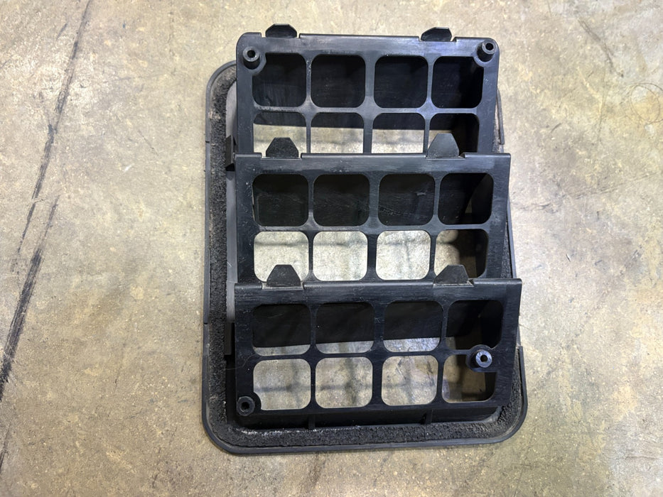 14-2024 MITSUBISHI OUTLANDER SPORT REAR LEFT QUARTER PANEL PRESSURE AIR VENT OEM