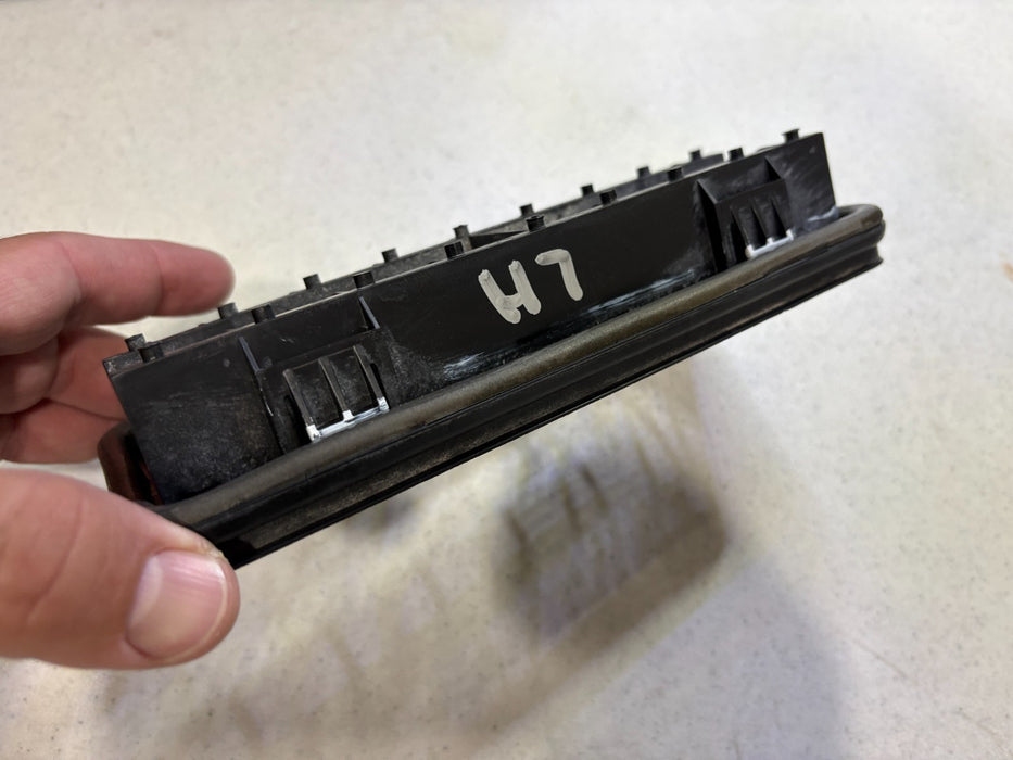 2013 Volkswagen CC Left Body Ventilation Grille OEM