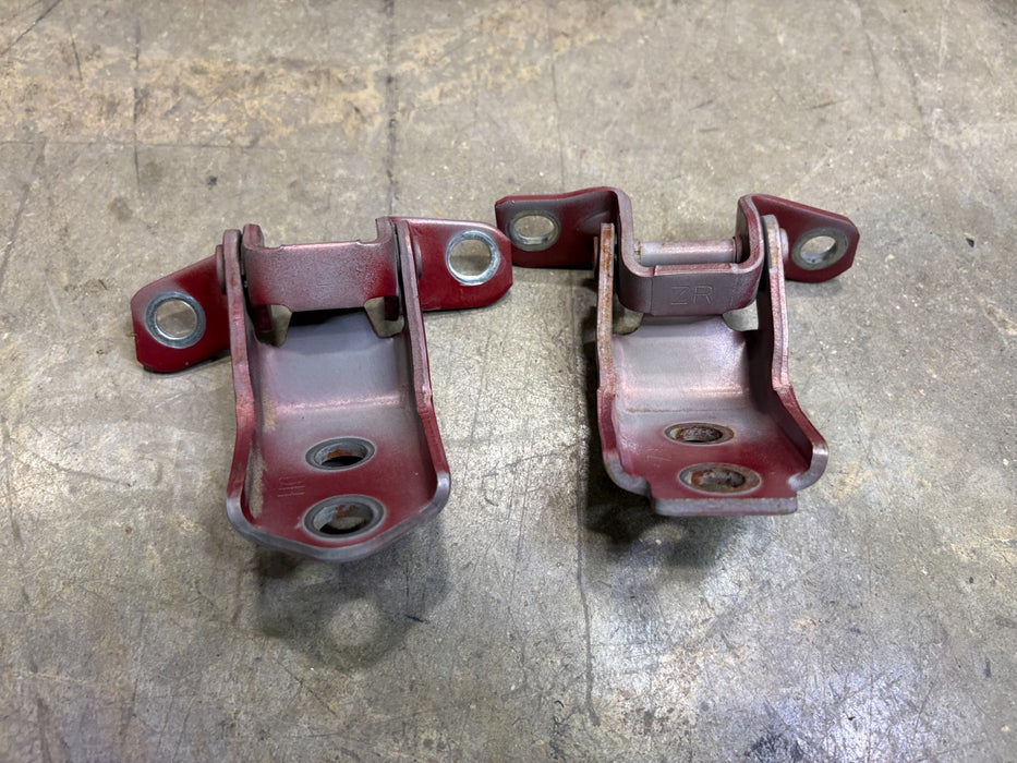 SET OF 2 2014 - 2021 MAZDA 6 FRONT RIGHT SIDE DOOR HINGE LOWER & UPPER OEM