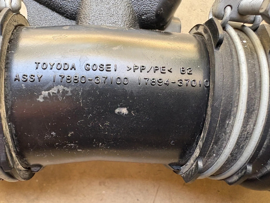 2010-2015 Toyota Prius Air Intake Cleaner Hose Tube #17880-37100, 17880-37100