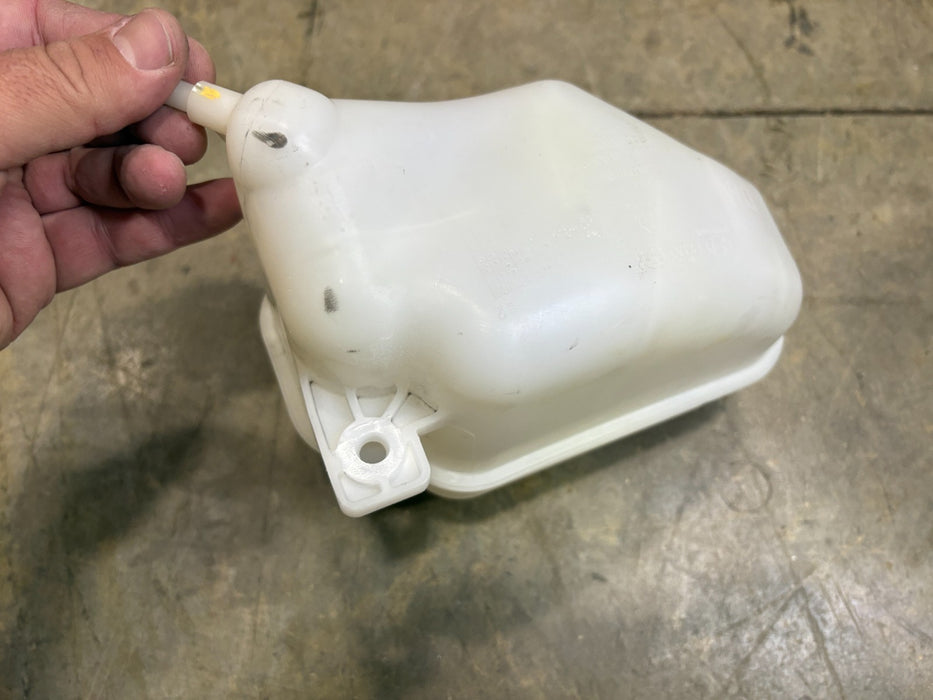 2013-2018 Hyundai Sante Fe RADIATOR COOLANT OVERFLOW BOTTLE RESERVOIR TANK, OEM