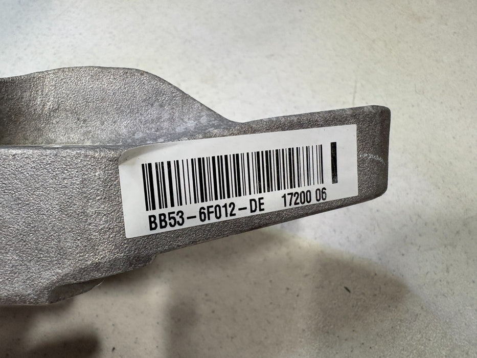 2011-2019 FORD EXPLORER 3.5L FRONT RIGHT SIDE ENGINE MOUNT BRACKET OEM