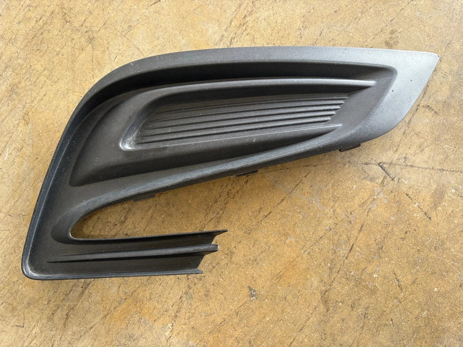 2017-2022 Buick Encore Fog Light Cover Front Passenger Right Side #42491766