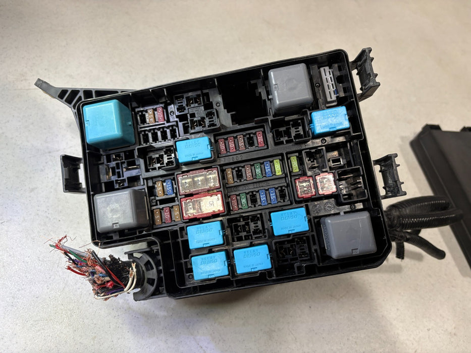 2015 - 2021 Lexus NX200T Fuse Box Engine OEM