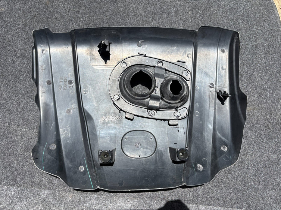 2014 - 2018 MAZDA 3 ENGINE COVER 2.0L SKYACTIV OEM
