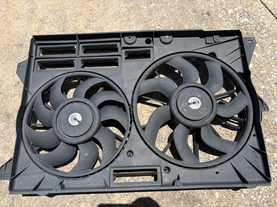 2013 - 2019 Ford Explorer 2.3L Radiator Fan Motor Fan Assembly OEM DB53-8C607-AF