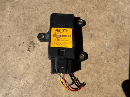 2011-2015 Kia Optima Hybrid Yaw Rate Stability Sensor Module 95690-3V100 OEM