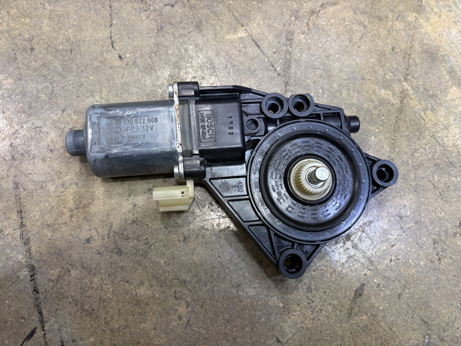 2011-2014 Hyundai Sonata Sedan Front Right Side Door Window Motor 0130822608 OEM