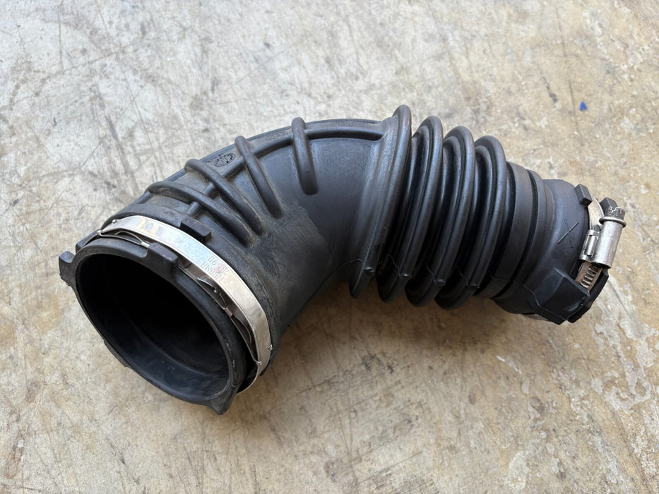 OEM, 2009-2016 Audi A4 Engine Intake Air Inlet Cleaner Duct Hose Pipe Tube
