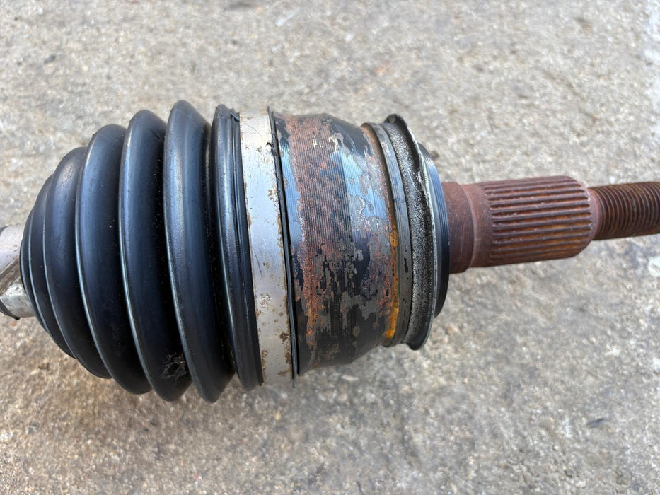 2015 - 2020 Cadillac Escalade 6.2L 4X4 Front Left Driver CV Axle Shaft OEM