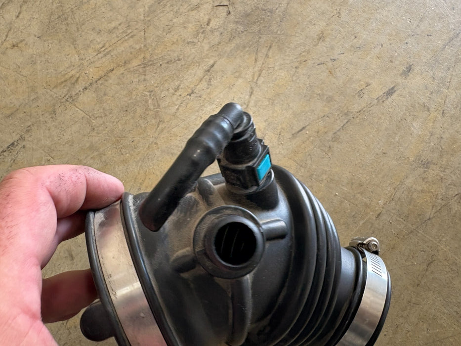 Original OEM, Ford Focus 2012-2018 2.0L Air Intake Hose Tube