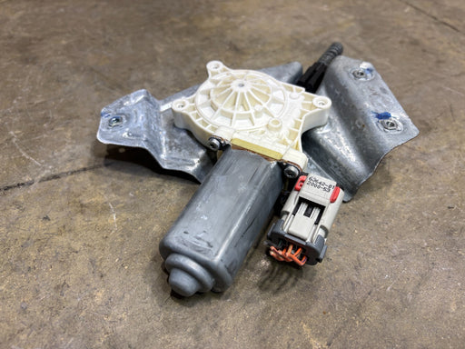 2015-2023 Dodge Challenger RIGHT DOOR WINDOW GLASS MOTOR 68370044AA OEM