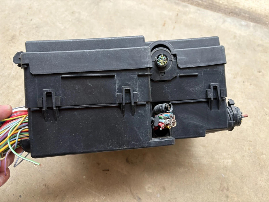2018-2019 Lincoln MKC Fusebox Fuse Box Relay Module MZ8DQ #AV6T-14A067-AD