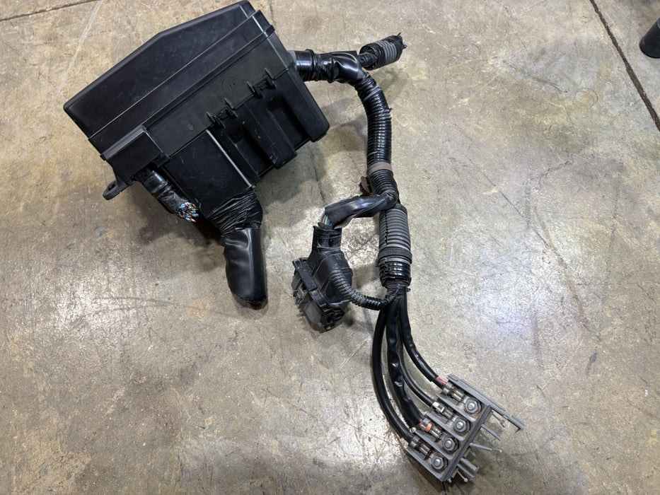 Fuse Box Engine  2012-2020 OUTLANDER SPORT Fuse Box Engine 2.0 OEM