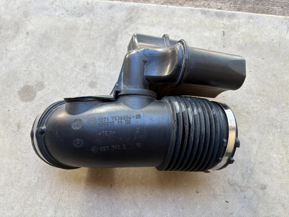 OEM, Air Intake Hose, 2007-2013 BMW 328i 328xi 3.0L #1371-536004-05