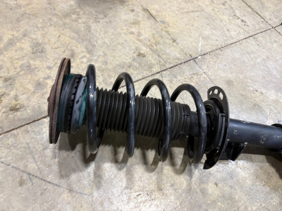 2019 - 2024 Ford Edge 2.0L Front Right Side Suspension Knee Knuckle OEM
