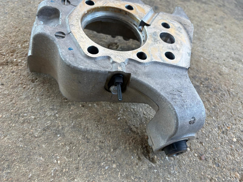 2015 - 2024 Nissan Murano 3.5L Rear Passenger Right Knuckle OEM