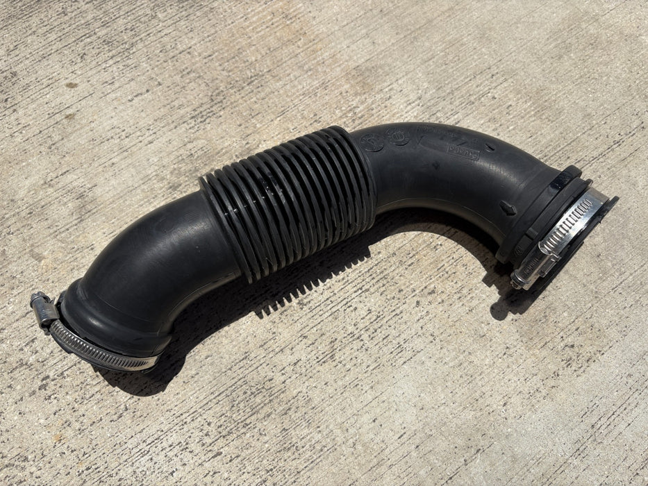 Ford Focus SE 2015 2016 2017 2018 Engine Air Intake Hose Duct #F1FZ-9C623-A