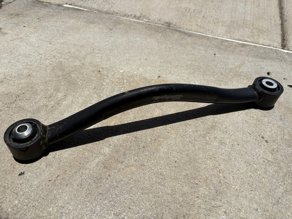 Genuine, 2011-2023 Dodge Durango REAR RIGHT PASSENGER SIDE LEADING CONTROL ARM