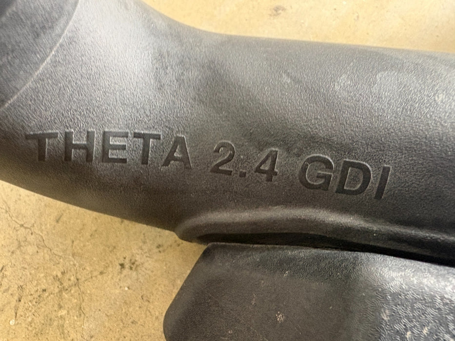 2016 - 2020 Kia Optima 2.4L Air Cleaner Intake Duct Tube Hose OEM