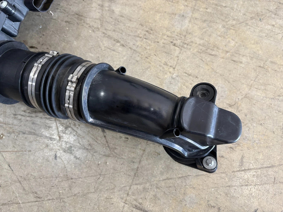 2017-2019 Mercedes GLS450 X166 Right Engine Air Cleaner Housing OEM #A2760940497
