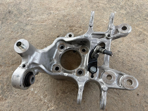 2017-2022 Honda CRV CR-V 1.5L REAR Left Knuckle Stub Axle Assembly OEM
