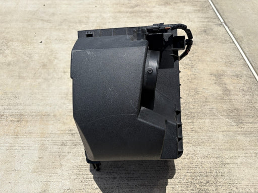 2016-2018 Kia Sorento 3.3L ENGINE AIR CLEANER INTAKE FILTER HOUSING BOX OEM