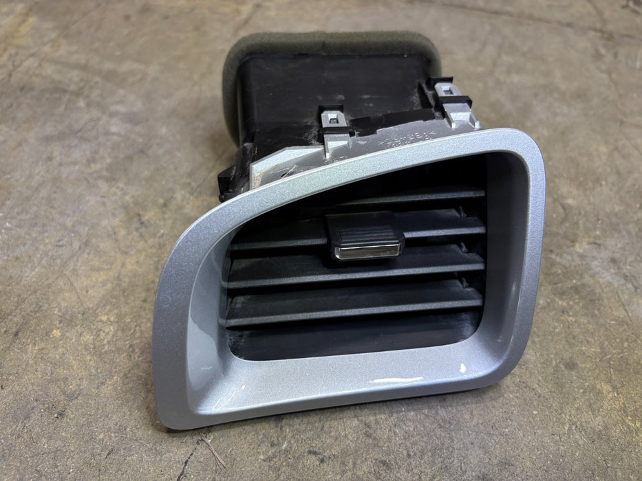 2010-2017 CHEVROLET EQUINOX LH DRIVER LEFT SIDE DASH AIR VENT GRILLE OEM