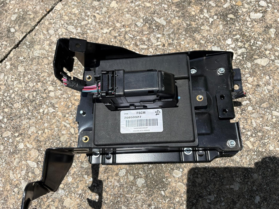 2010-2012 Buick LaCrosse Fuel Pump Flow Control Module Unit 20850927 OEM