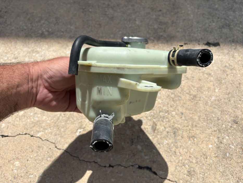 2017, 2018, 2019, 2020 Honda CRV 1.5 Turbo Coolant Overflow Bottle OEM