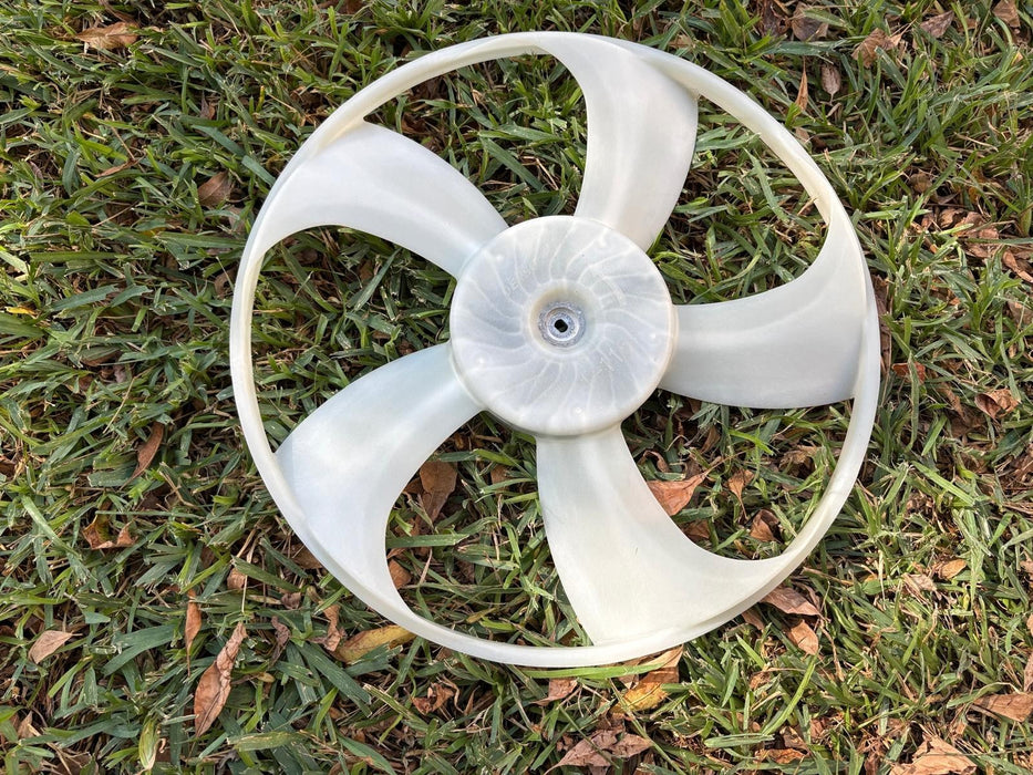 2017 - 2022 Honda CR-V CRV 1.5L Radiator Fan Driver Side Single Fan No Motor OEM
