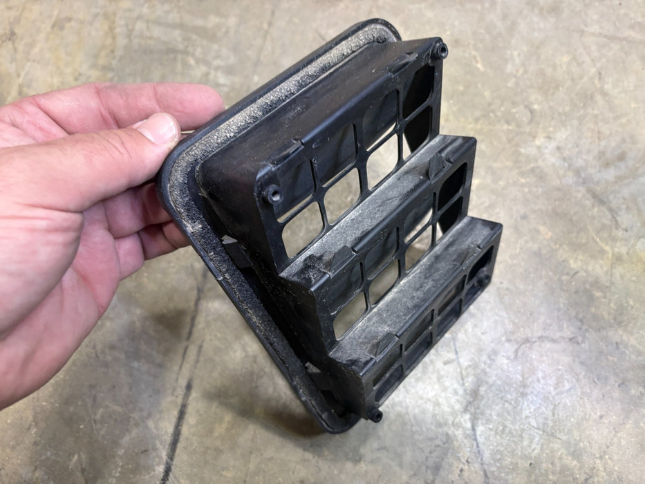 14-2024 MITSUBISHI OUTLANDER SPORT REAR LEFT QUARTER PANEL PRESSURE AIR VENT OEM