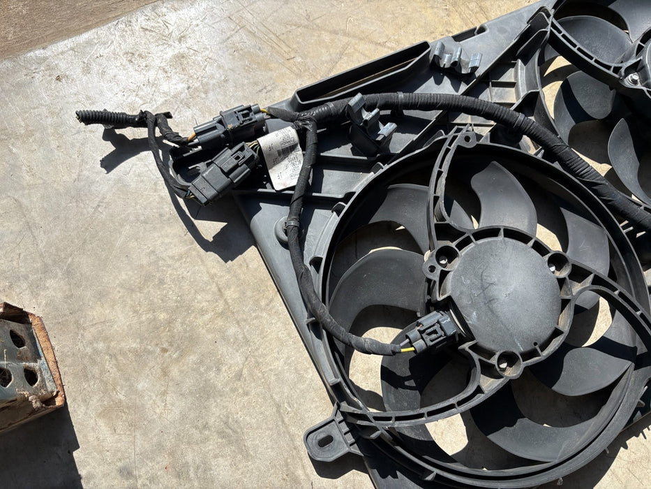 2014, 2015, 2016 Ford Fusion Radiator Fan Motor FWD 1.5L OEM DG93-8C607-CC