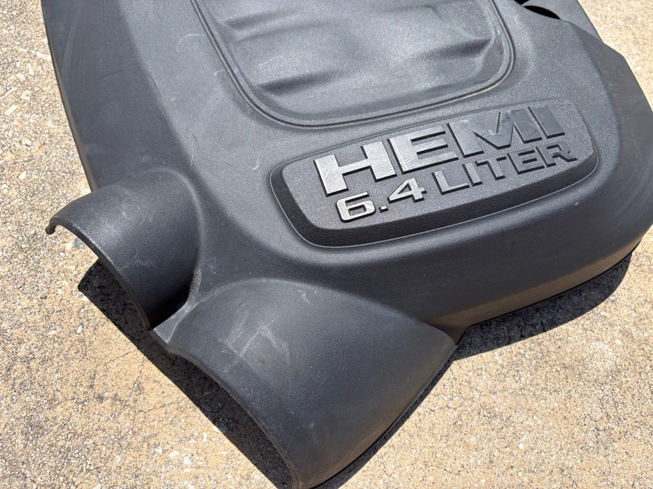 2014-2025 6.4L RAM 2500 3500 HEMI Engine Cover 04627495AC OEM