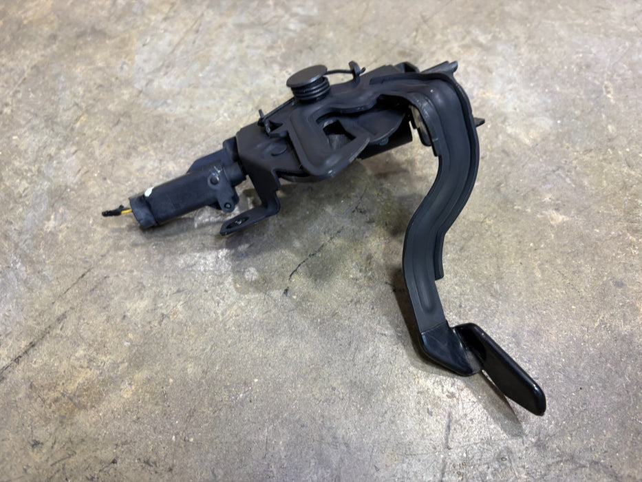 2018 2019 2020 2021 2022 Kia Rio Hood Latch Lock Actuator OEM