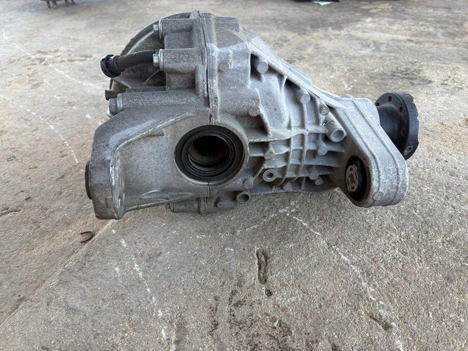 2016 - 2025 DODGE DURANGO 3.6L RWD REAR DIFFERENTIAL AXLE CARRIER OEM