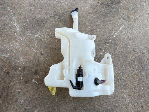 2017 - 2025 CHEVROLET MALIBU WINDSHIELD WIPER WASHER RESERVOIR BOTTLE TANK OEM