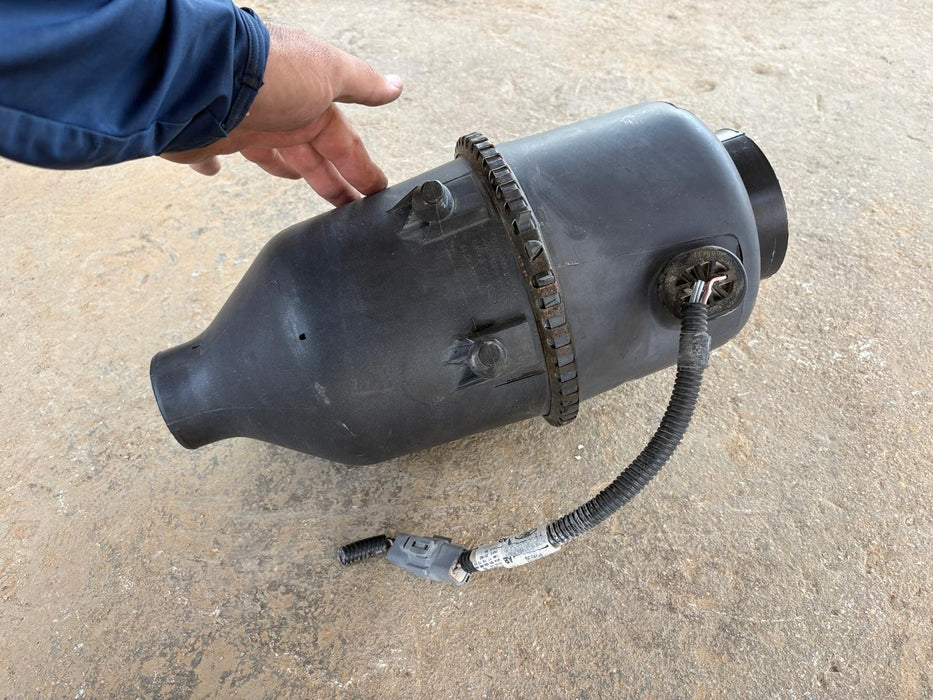2005 - 2008 FORD F -150 4.2L AIR CLEANER ASSEMBLY OEM
