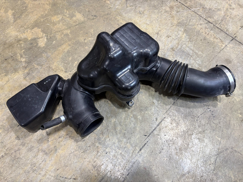 2015-2019 Subaru Outback Legacy 3.6L Air Cleaner Intake Tube Duct OEM
