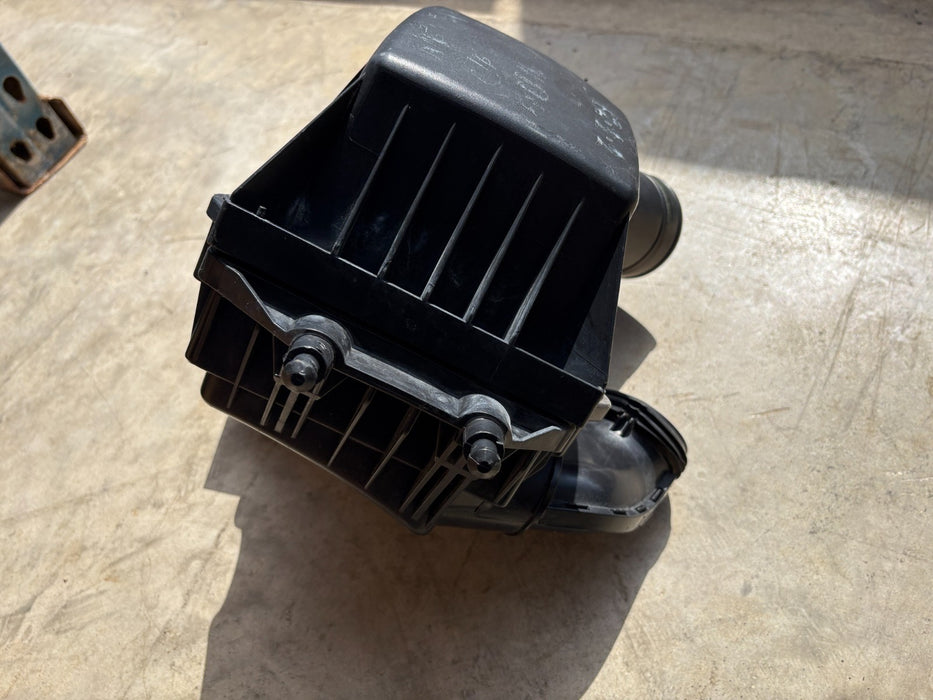 2015 - 2022 Chevrolet Chevy Trax 1.4L Air Cleaner Filter Box OEM
