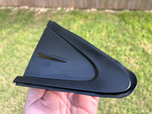 2019-2025 TOYOTA COROLLA FRONT RIGHT SIDE FENDER CORNER MOLDING 60117-12070 OEM