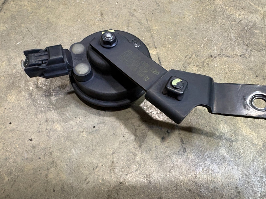 2014-2018 Kia Forte High Tone Note Signal Horn Alarm Siren #96630-A7000 OEM