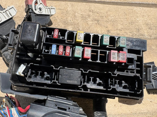 2020 - 2024 NISSAN VERSA Engine Fuse Box OEM