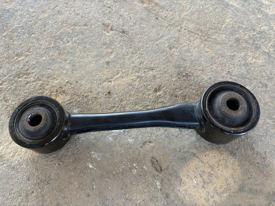 2015 - 2019 Toyota Highlander 3.5L Left Rear Lateral Arm OEM