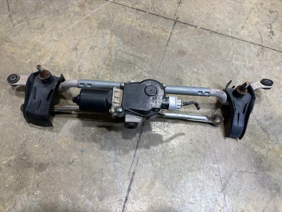 2014-2018 Mazda 3 Front Windshield Wiper Linkage with Motor 4826C052 OEM